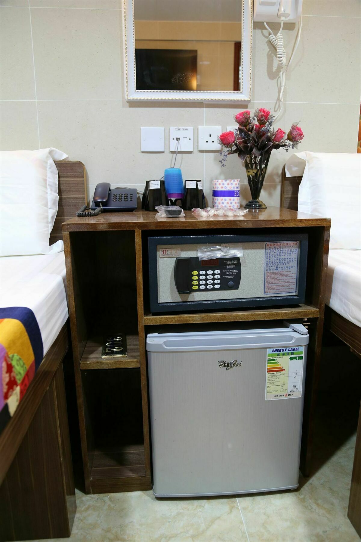 New Tokyo Hostel Hongkong Buitenkant foto
