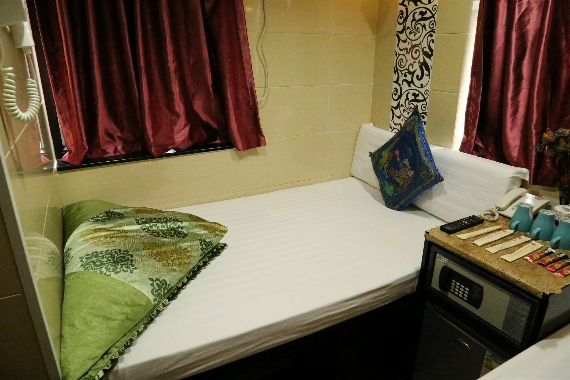 New Tokyo Hostel Hongkong Buitenkant foto
